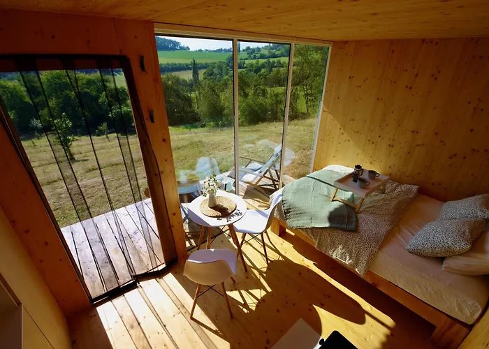 Ztraceny Sad - Glamping Na Samote Campo de lujo *